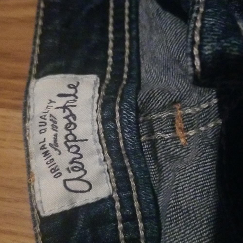 Jeans - Picture 2 of 3